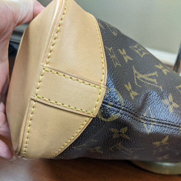 Auth Louis Vuitton Lockit Vertical PM Monogram - Picture 7 of 11